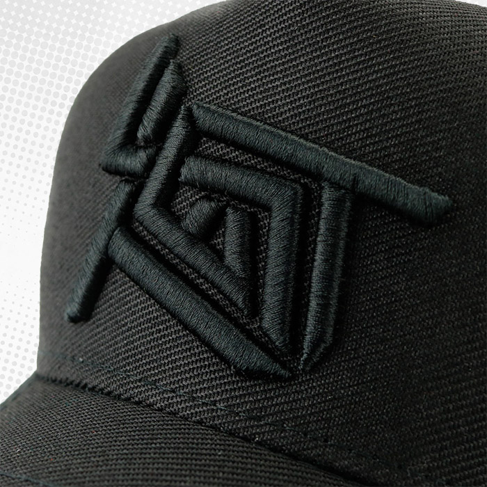 BONÉ • TEST all black