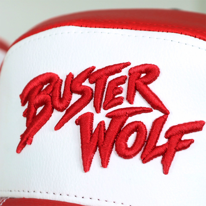 BONÉ • BUSTER WOLF